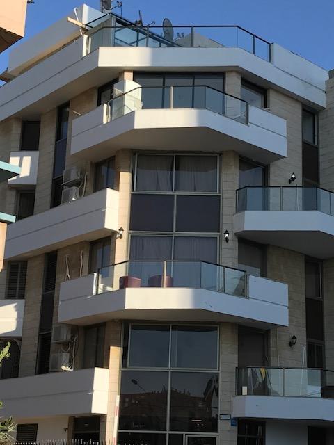 Studio & Apartments On The Beach By Aspentlv テル・アビブ エクステリア 写真